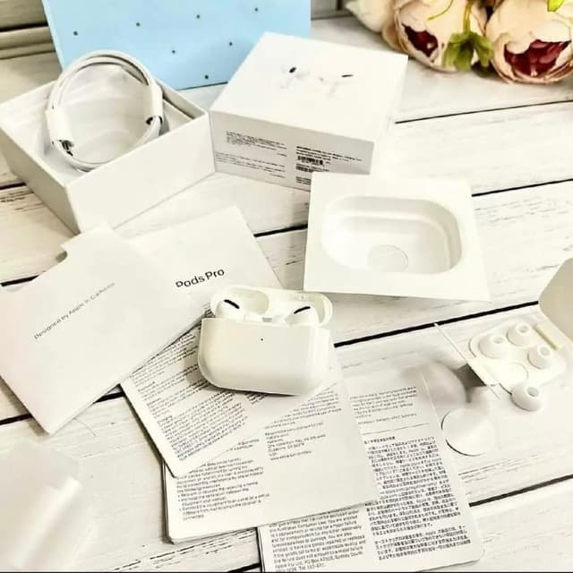 Air Pod Pro White